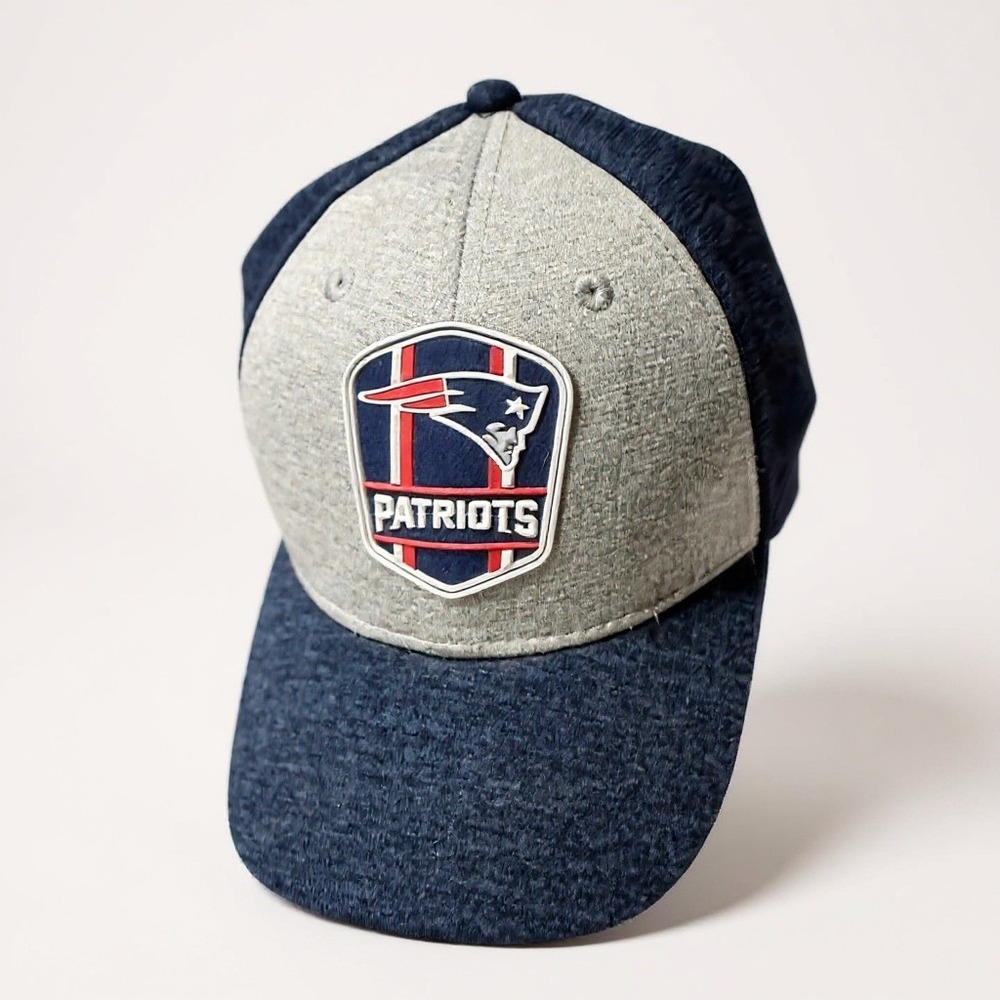 New‎ England Patriots NFL Adjustable Snapback Hat Blue & Gray S/M